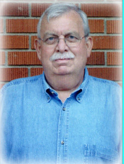 4-22-2020 Michael Ward paid obit pic.jpg